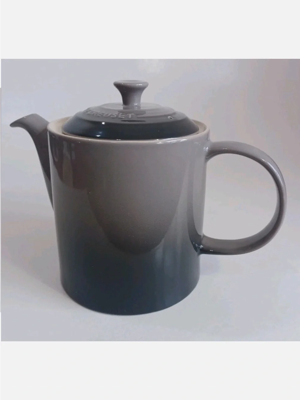 NEW Le Creuset FLINT Gray Ombre Stoneware Teapot with Lid Tea Set